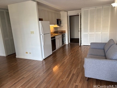 Kapiolani Manor unit 909, Honolulu, HI 96814 - photo 3