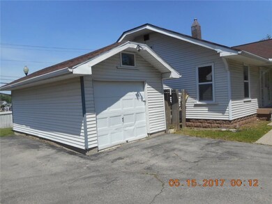 2811 E 16th St, Muncie, IN 47302 - photo 3