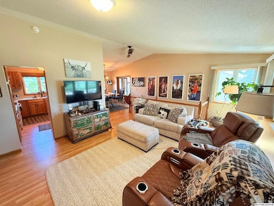 410 S 1st St, Osage, IA 50461 - photo 7