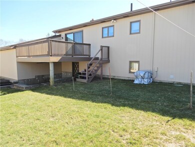 100 Michael Dr, Cranston, RI 02920 - photo 6