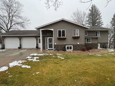 1007 Meadowlark Dr SW, Alexandria, MN 56308 - photo 2