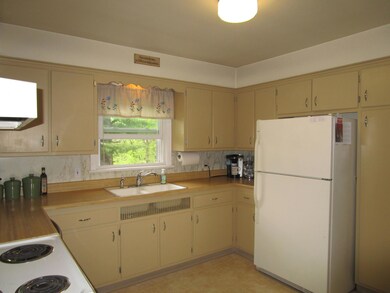 268 Old Carverton Rd, Shavertown, PA 18708 - photo 3