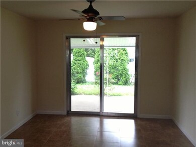 41 Bendix Ln, Willingboro, NJ 08046 - photo 3