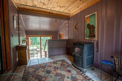 62 Cooper St, West Springfield, MA 01089 - photo 5