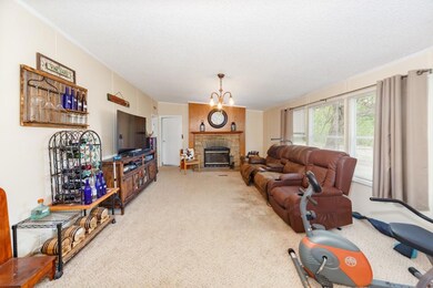 925 Tiffany St, Azle, TX 76020 - photo 6