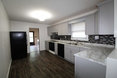 12701 W Crescent Ave, Waukegan, IL 60085 - photo 6