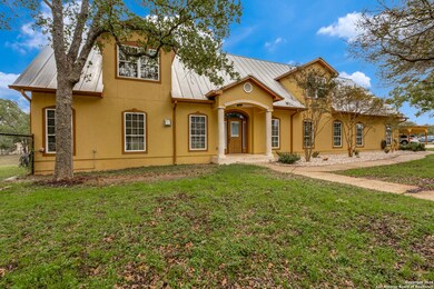 201 Yucca Canyon, Spring Branch, TX 78070 - photo 2