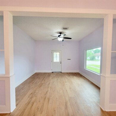 1401 4th St, Rosenberg, TX 77471 - photo 3