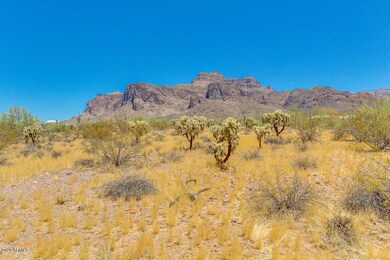 Superstition Mountains