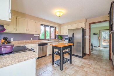 42 River Rd, Stratham, NH 03885 - photo 4