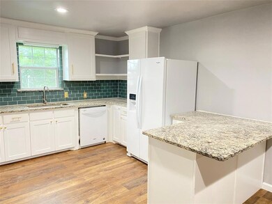 729 Pemberton Dr, Fort Worth, TX 76108 - photo 7