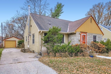 1920 Margaret St, Saint Paul, MN 55119 - photo 3