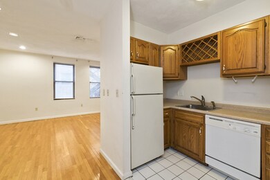 65 Hemenway St unit 4, Boston, MA 02115 - photo 7