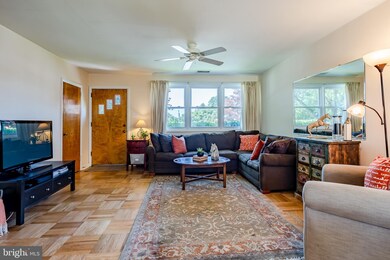 102 Pine Tree Rd, Paoli, PA 19301 - photo 4