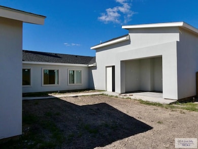 3736 Paseo Cafetos St, Brownsville, TX 78526 - photo 4