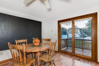 253 Sunderland Rd, Worcester, MA 01604 - photo 5