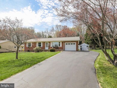 21 Jackson Ave, Round Hill, VA 20141 - photo 2