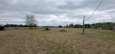 656 Delphia Dr, Denison, TX 75021 - photo 4