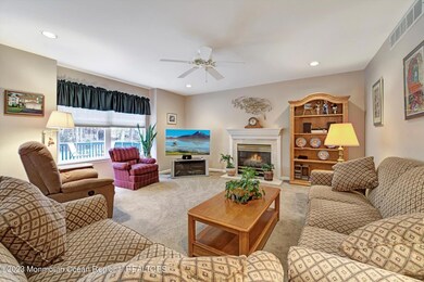 07-Living Room