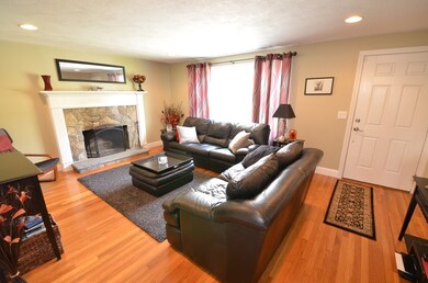 24 Beech St, Franklin, MA 02038 - photo 3