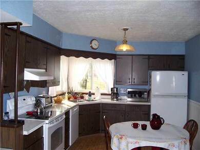 Kitchen. Large eat-in kitchen with double stainles