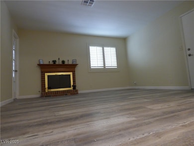 1701 E Katie Ave unit 69, Las Vegas, NV 89119 - photo 2