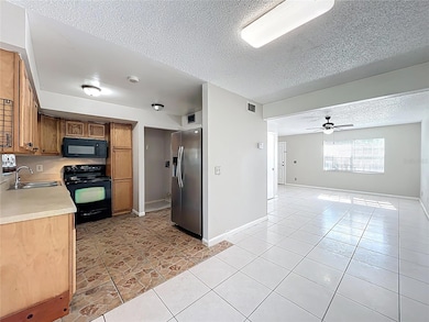 5757 Saint Christopher Dr unit 52, Orlando, FL 32822 - photo 3