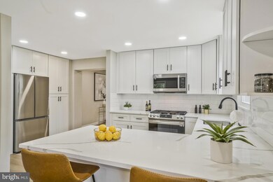 2401 Riverview Terrace, Alexandria, VA 22303 - photo 6