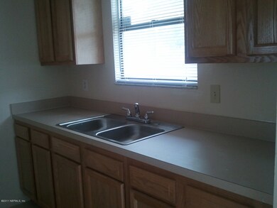 5132 Indian Lakes Ct unit 3, Jacksonville, FL 32210 - photo 3