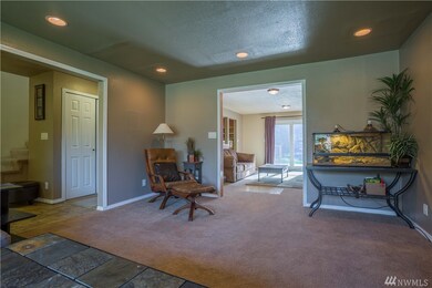 4808 Picnic Point Rd, Edmonds, WA 98026 - photo 5