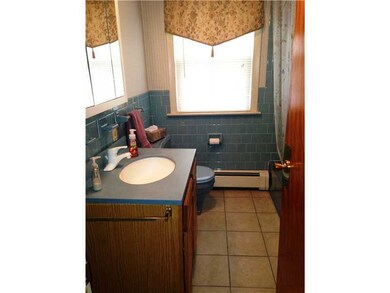 20 Erie St, Providence, RI 02908 - photo 5