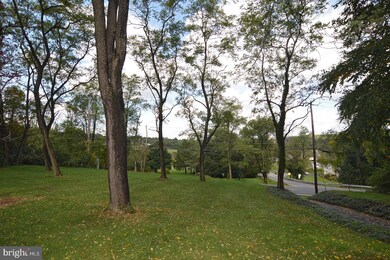 4288 New Holland Rd, Mohnton, PA 19540 - photo 7