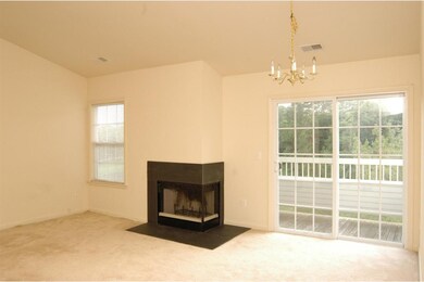 305 Trinity Ct unit 11, Princeton, NJ 08540 - photo 3