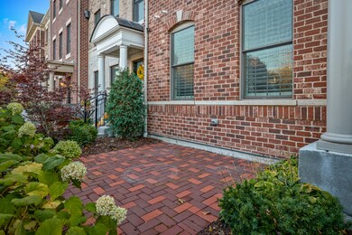 130 S Washington St, Wheaton, IL 60187 - photo 2