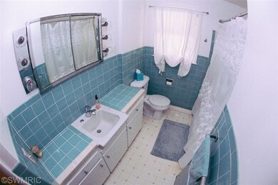 1804 Emerald Ave NE, Grand Rapids, MI 49505 - photo 7