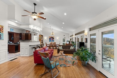 989 Grandview St, Wheeling, WV 26003 - photo 7