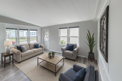 4407 Twin Lakes Dr, Melbourne, FL 32934 - photo 4