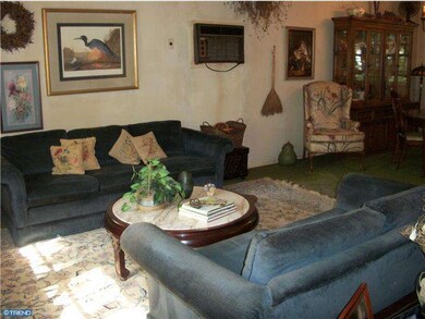 200 Wiltshire Dr, Chalfont, PA 18914 - photo 3