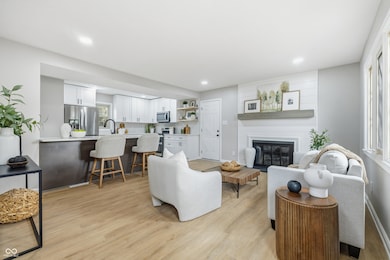 712 E Main St, Carmel, IN 46032 - photo 7