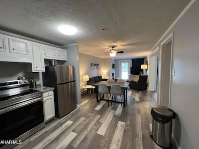 127 E Valley Point Ln unit 1115, Claysburg, PA 16625 - photo 4