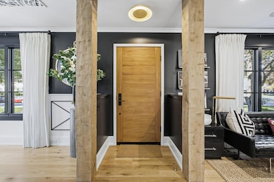 2648 Chester Rd, Upper Arlington, OH 43221 - photo 7