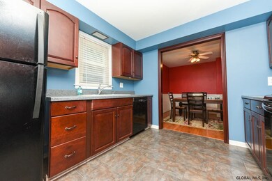 139 Shaker Rd, Albany, NY 12211 - photo 5