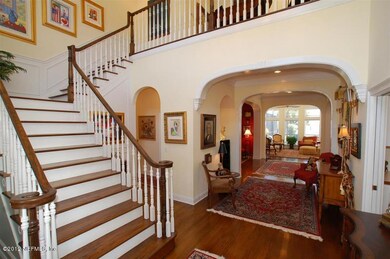 Grand Foyer to Rotunda Sitting Room