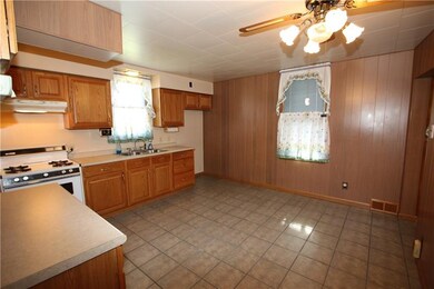 The Eat in Kitchen provides Access to the Basement