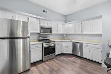 1275 Mesa Dr unit 1275, Joliet, IL 60435 - photo 3