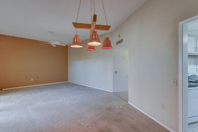 14030 N Palm Ridge Dr W, Sun City, AZ 85351 - photo 3