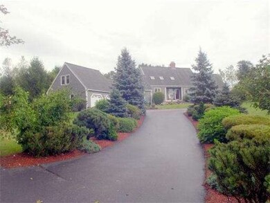 9 Garvey Rd, Framingham, MA 01701 - photo 2