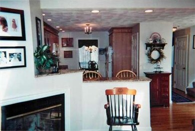 6 Lilac Ln, Haverhill, MA 01830 - photo 7