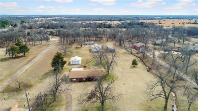 32807 45th St, Shawnee, OK 74804 - photo 6