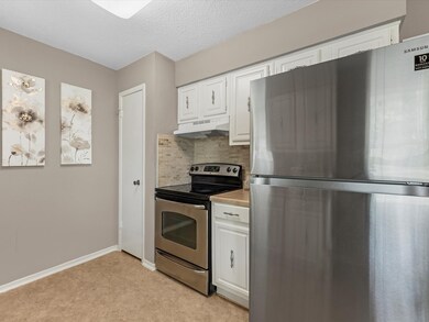 7004 Avenue G, Beasley, TX 77417 - photo 3